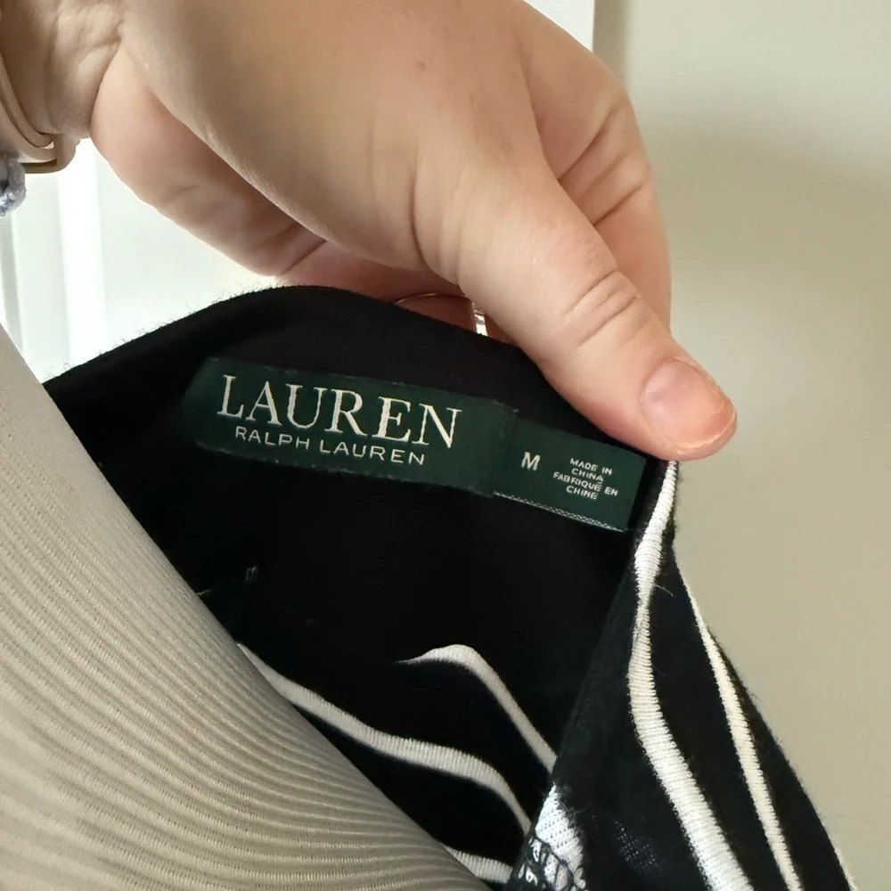 Lauren Ralph Lauren Black White Striped Henley 3/4 Sleeve Top M - Picture 3 of 4